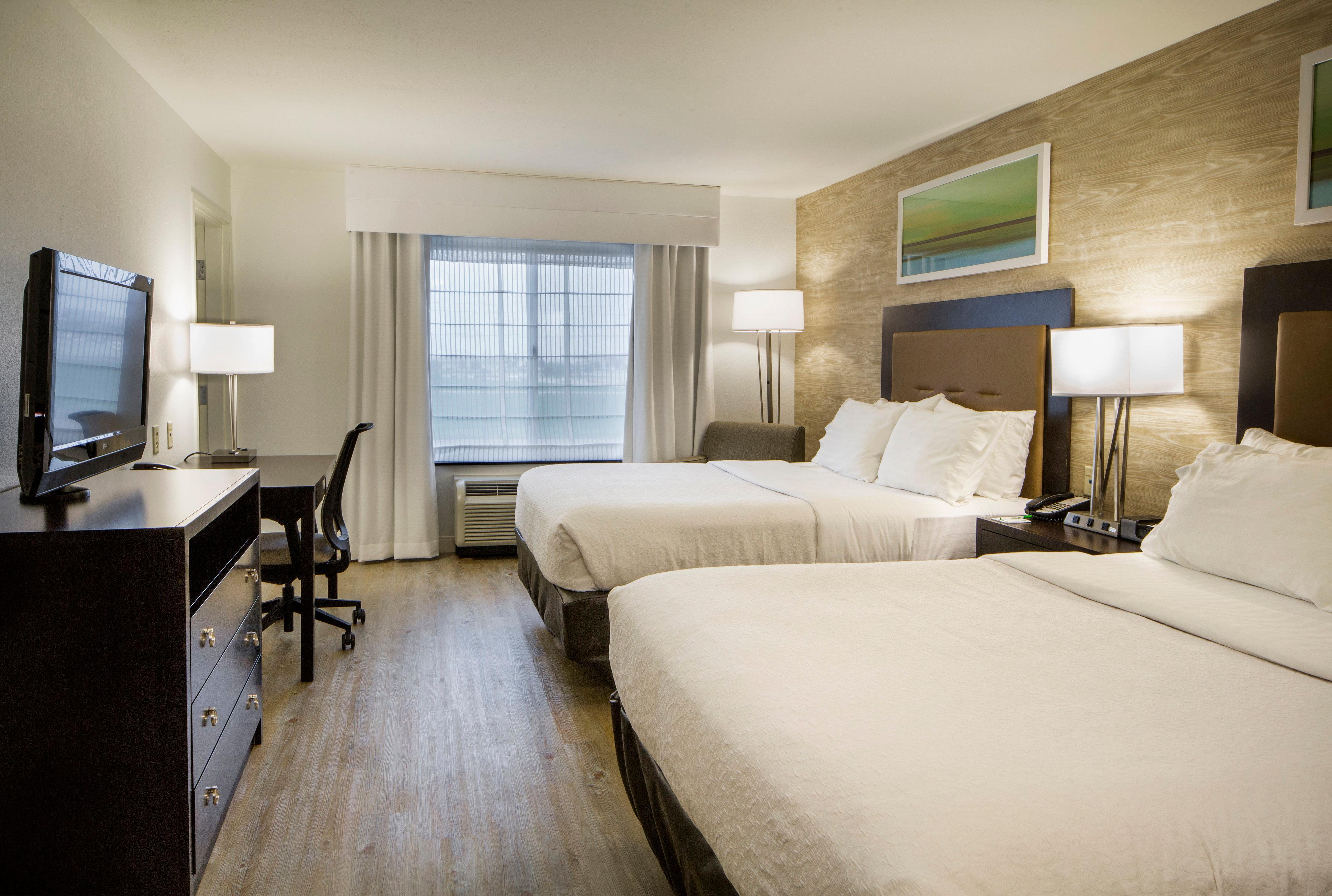Holiday Inn Hotel & Suites Bloomington Airport By Ihg Buitenkant foto