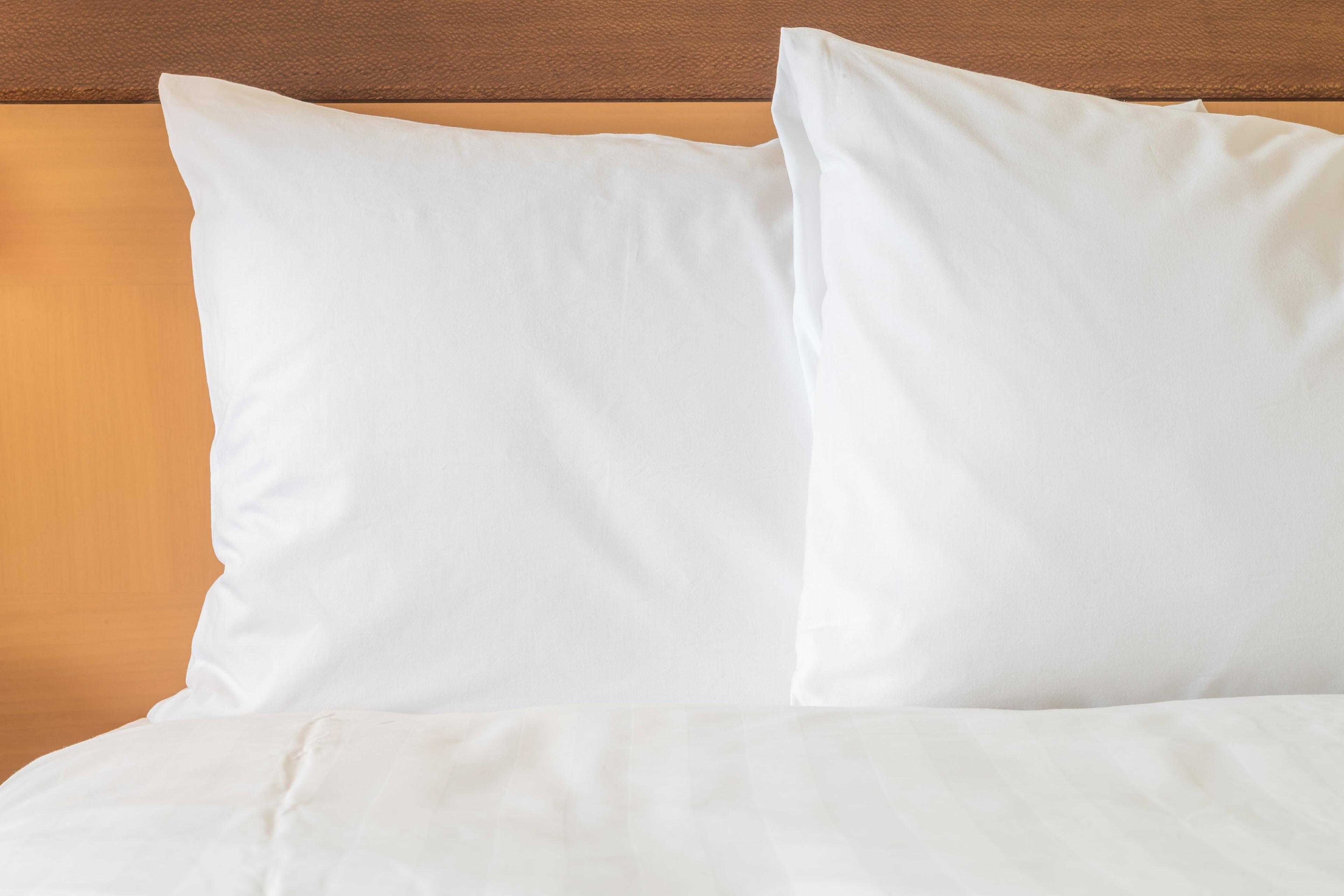 Holiday Inn Hotel & Suites Bloomington Airport By Ihg Buitenkant foto