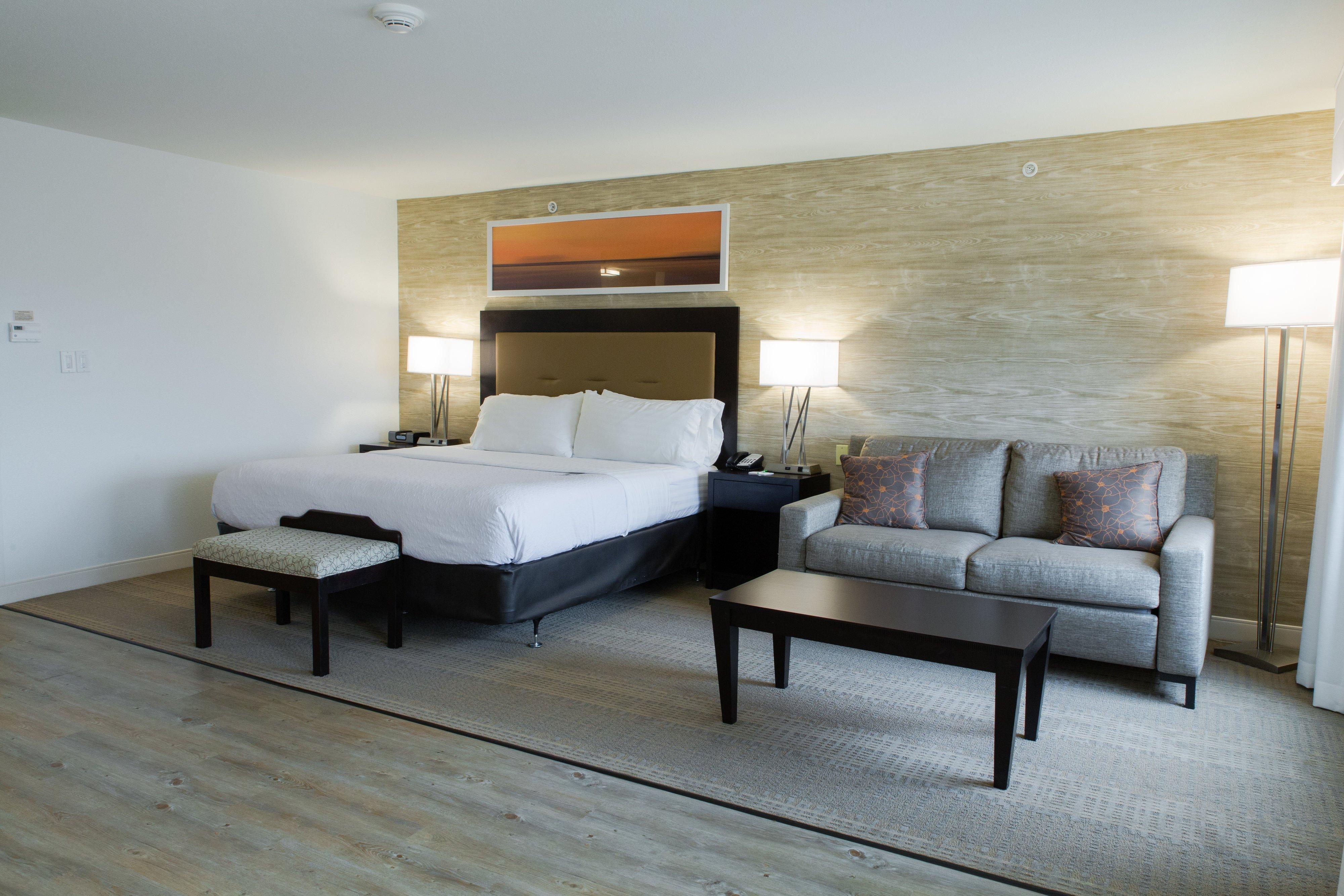 Holiday Inn Hotel & Suites Bloomington Airport By Ihg Buitenkant foto