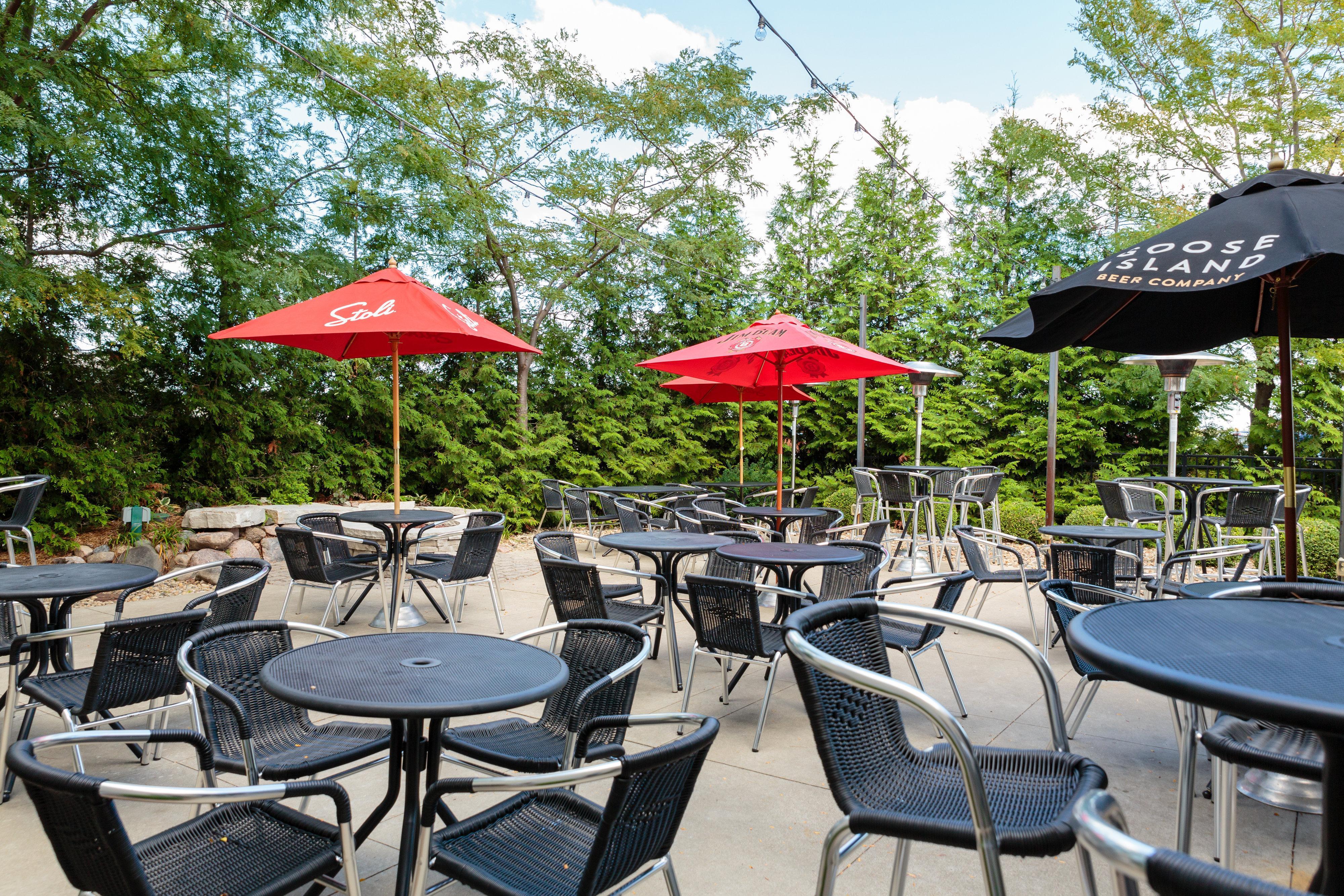 Holiday Inn Hotel & Suites Bloomington Airport By Ihg Buitenkant foto